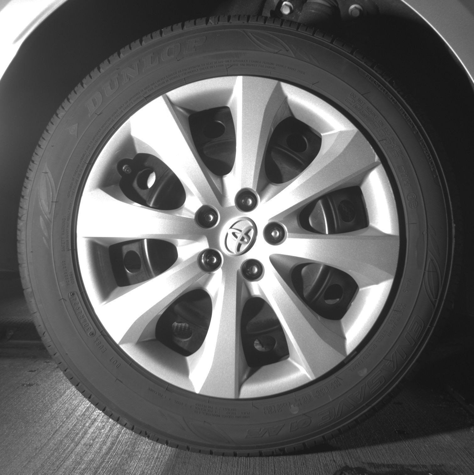 Used 2025 Toyota Corolla LE FWD image 18