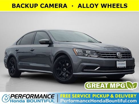 Used 2018 Volkswagen Passat 2.0T S image 1
