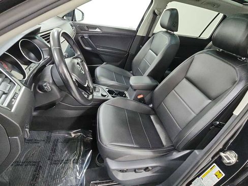 Used 2019 Volkswagen Tiguan SE image 13