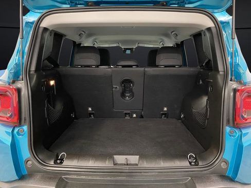 Used 2020 Jeep Renegade Altitude image 13