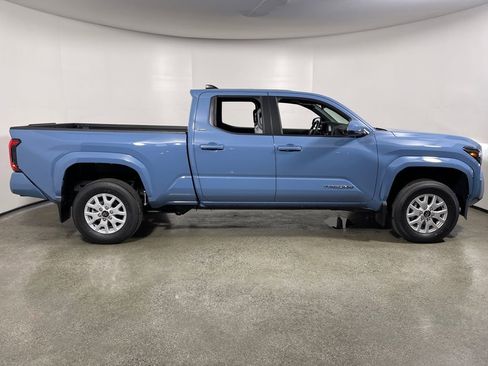 New 2026 Toyota Tacoma SR5 image 2