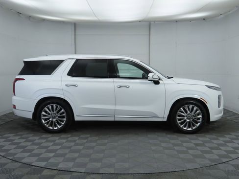Used 2020 Hyundai Palisade Limited image 4