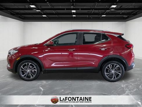 Used 2021 Buick Encore GX Select image 2