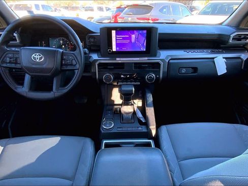 Used 2025 Toyota Tacoma SR5 image 15