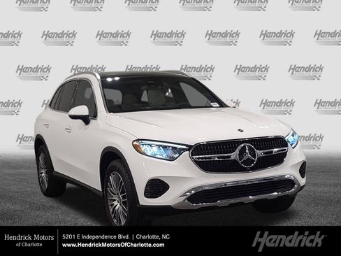 New 2026 Mercedes-Benz GLC 300 image 1
