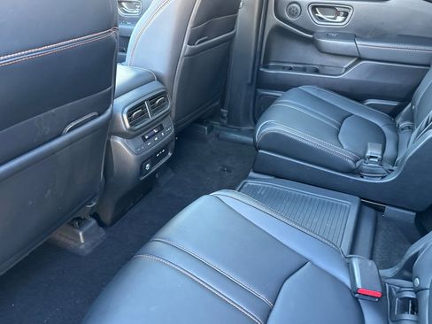 Used 2024 Honda Pilot TrailSport image 26