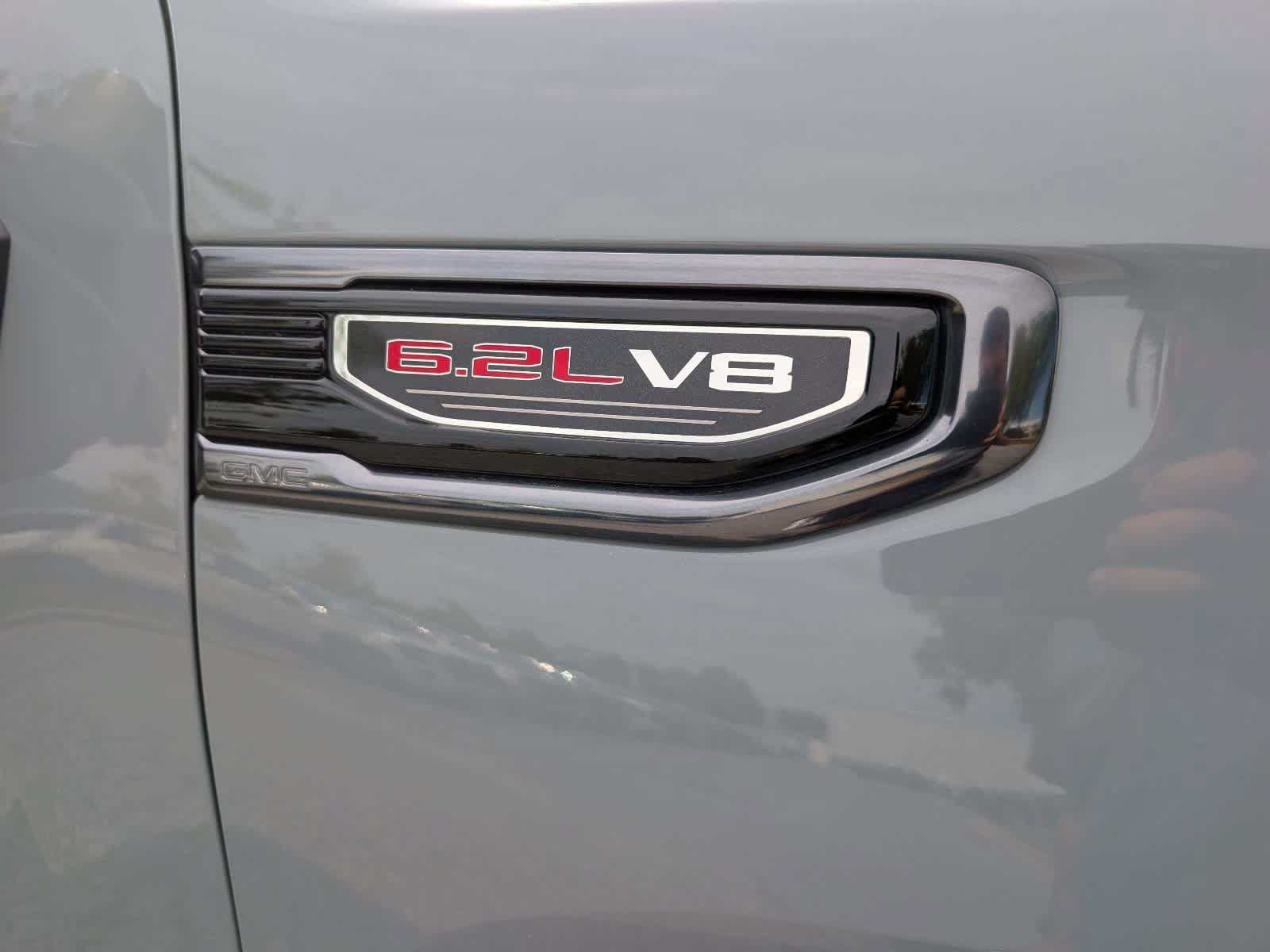 Certified 2024 GMC Sierra 1500 AT4 w/ Technology Package AWD/4WD image 10
