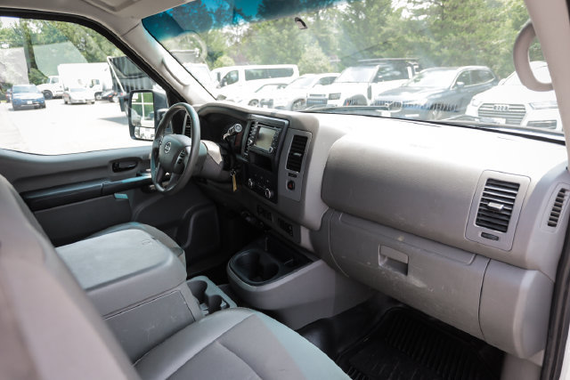 Used 2021 Nissan NV 3500 SV RWD image 29