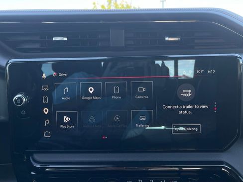 Used 2023 GMC Sierra 1500 AT4 w/ AT4 Premium Package AWD/4WD image 7