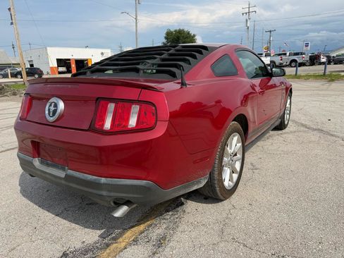 Used 2010 Ford Mustang Premium RWD image 17