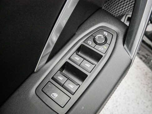 Used 2026 BMW X2 xDrive28i AWD/4WD image 15