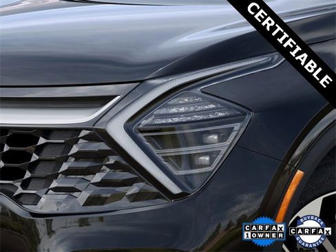 Certified 2025 Kia Sportage EX image 10