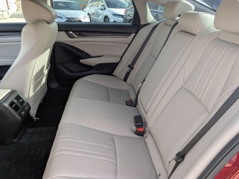 Certified 2021 Honda Accord EX-L image 33