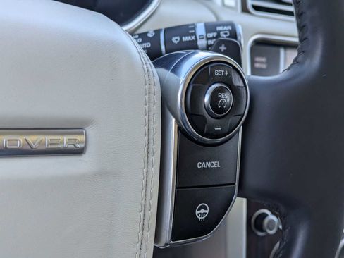 Used 2014 Land Rover Range Rover HSE AWD/4WD image 26