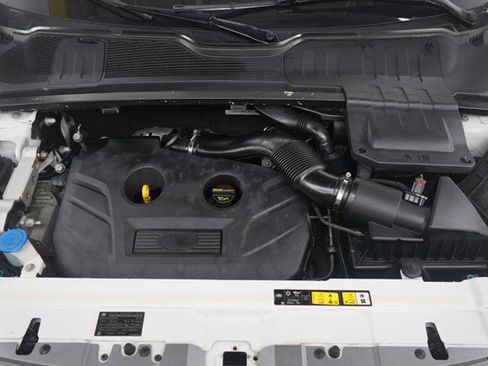 Used 2015 Land Rover Range Rover Evoque Pure image 31