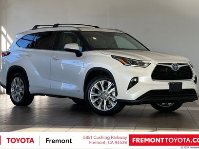 Used 2021 Toyota Highlander Limited