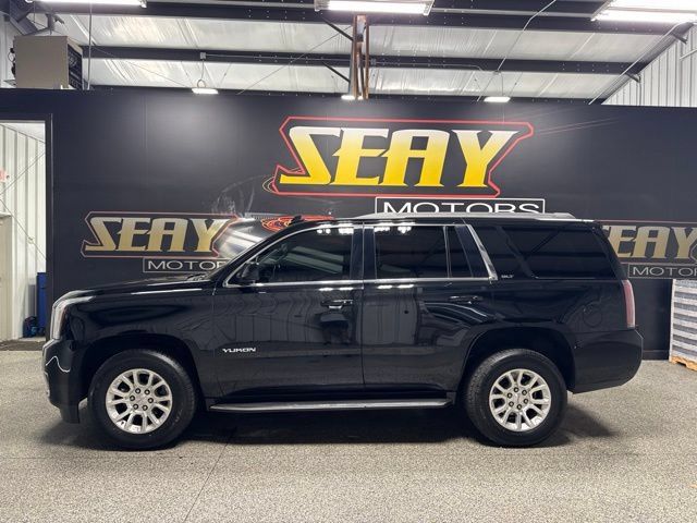 Used 2018 GMC Yukon SLT AWD/4WD image 3