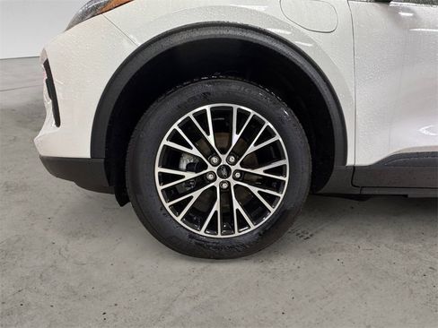 New 2025 Ford Escape Base image 14