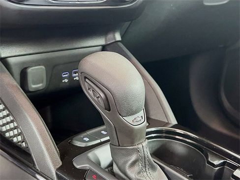 Used 2024 Chevrolet TrailBlazer LS image 17