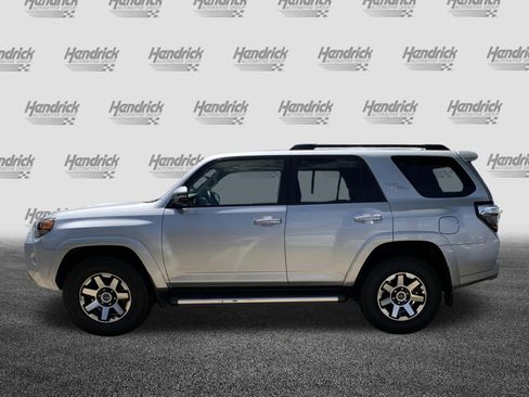 Used 2019 Toyota 4Runner TRD Off-Road Premium AWD/4WD image 7