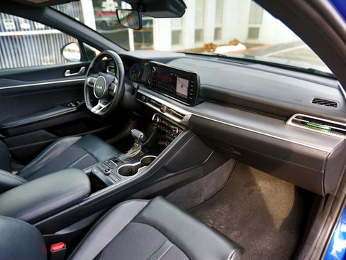 Used 2022 Kia K5 GT-Line image 18