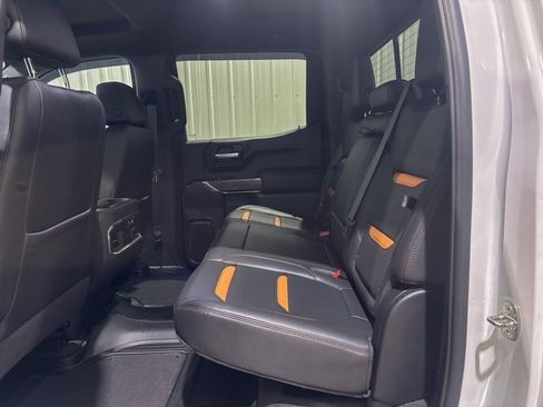 Used 2021 GMC Sierra 1500 AT4 w/ Technology Package image 27