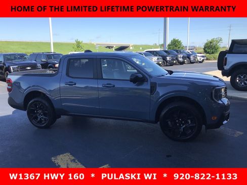 Used 2025 Ford Maverick Lariat w/ Black Appearance Package AWD/4WD image 1