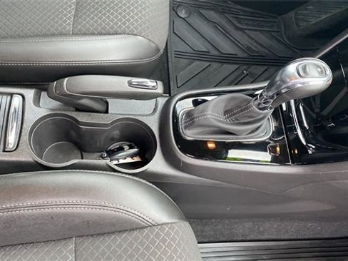 Used 2022 Buick Encore Preferred w/ Safety Package image 14