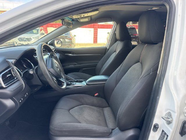 Used 2019 Toyota Camry LE FWD image 22
