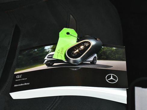 Used 2025 Mercedes-Benz GLC 43 AMG GLC 43 AMG image 69