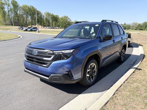 New 2026 Subaru Forester AWD/4WD image 3