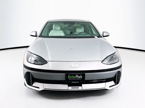 Used 2024 Hyundai Ioniq 6 SEL RWD image 2