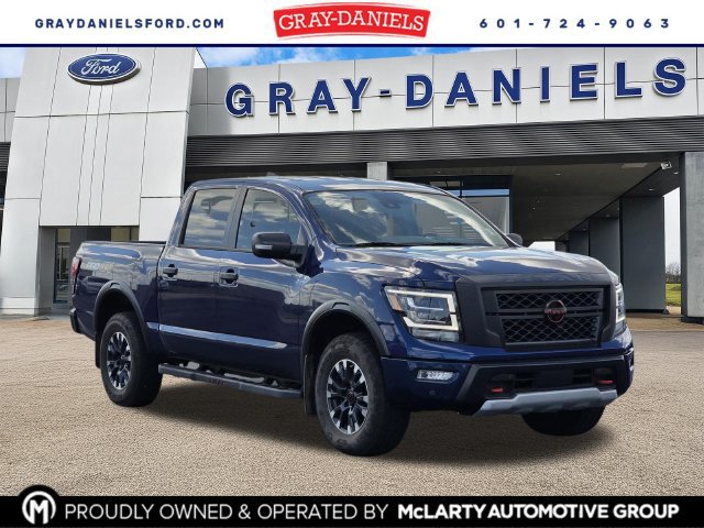 Used 2023 Nissan Titan PRO-4X w/ Pro-4x Convenience Package AWD/4WD 360° Tour