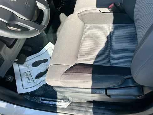 Used 2016 Toyota Tundra SR w/ Tow Package image 18