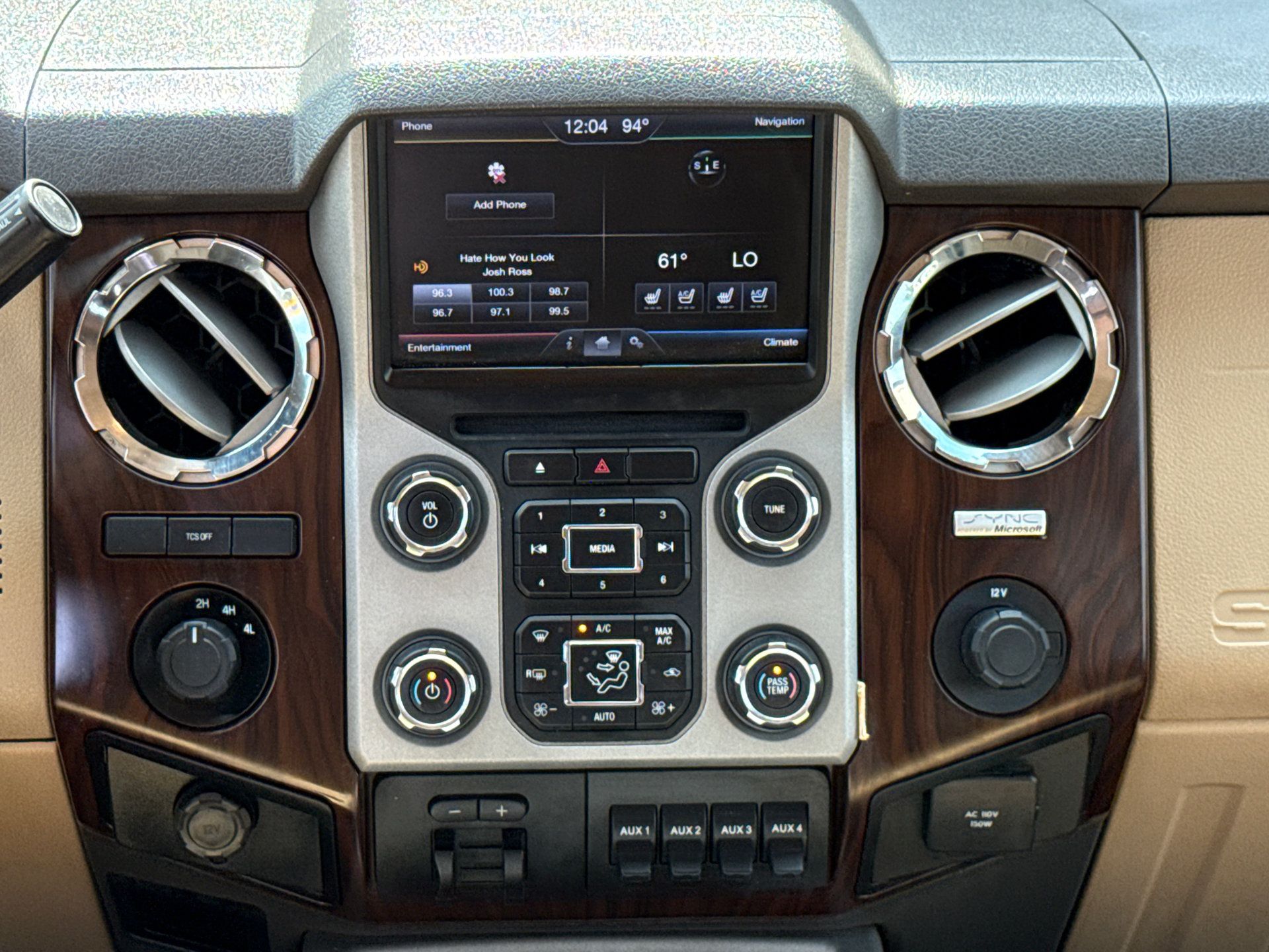 Used 2014 Ford F350 Lariat w/ Lariat Interior Package AWD/4WD image 13