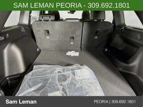 New 2025 Jeep Grand Cherokee Laredo image 25