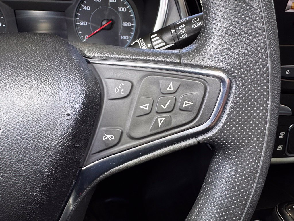 Used 2021 Chevrolet Equinox LS w/ LS Convenience Package AWD/4WD image 24