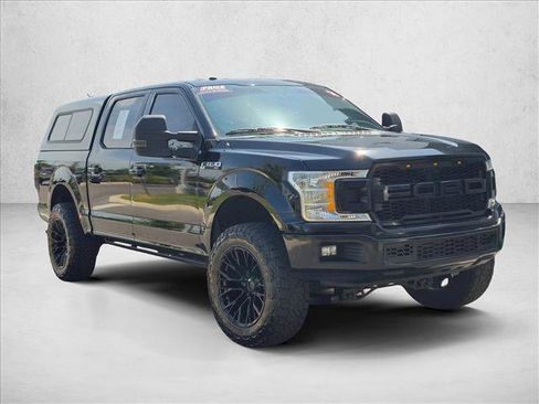 Used 2018 Ford F150 XLT w/ Equipment Group 302A Luxury RWD image 3