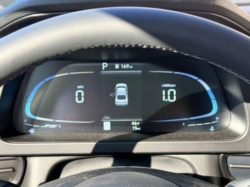 New 2026 Hyundai Elantra Sport FWD image 17