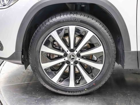 Used 2023 Mercedes-Benz GLA 250 image 9