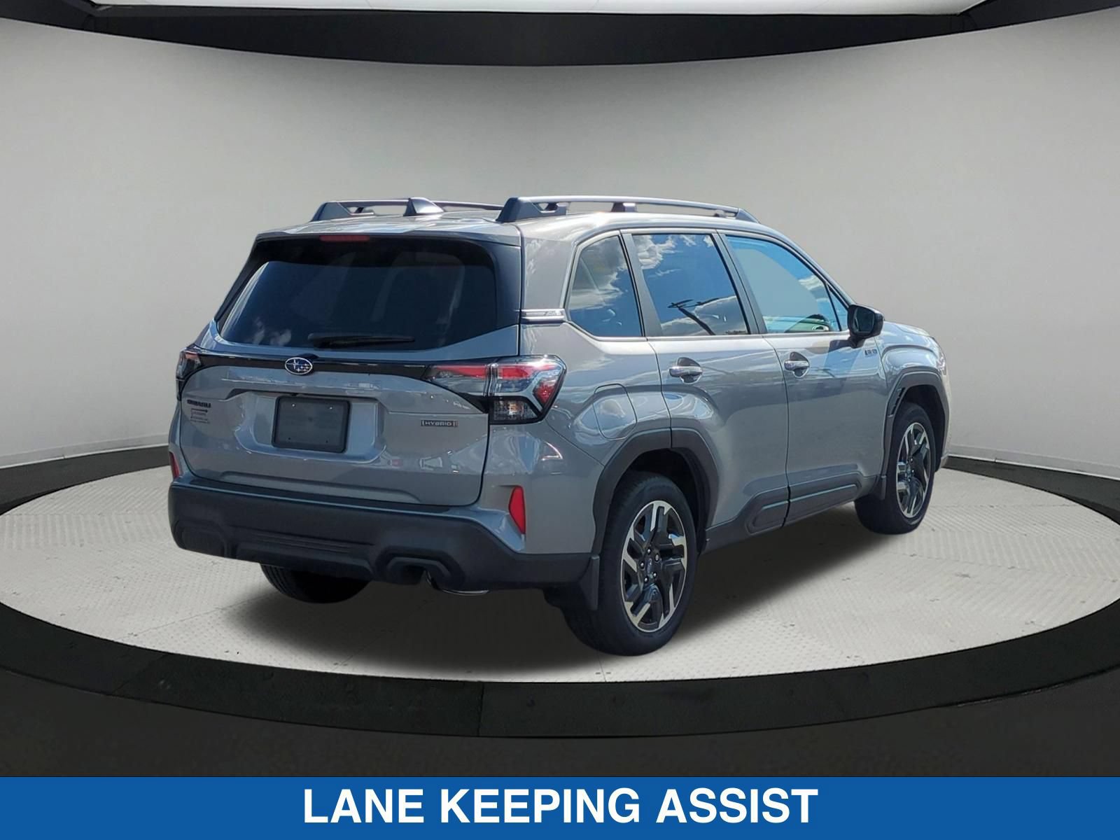 Certified 2025 Subaru Forester Premium AWD/4WD image 4