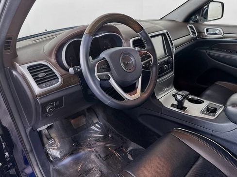 Used 2014 Jeep Grand Cherokee Overland w/ Advanced Technology Group AWD/4WD image 14