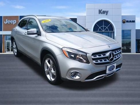 Used 2018 Mercedes-Benz GLA 250 4MATIC image 7