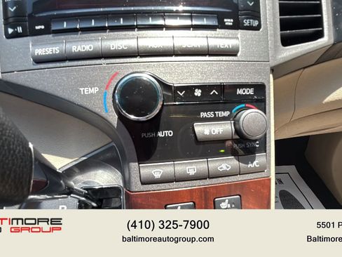 Used 2010 Toyota Venza FWD image 40