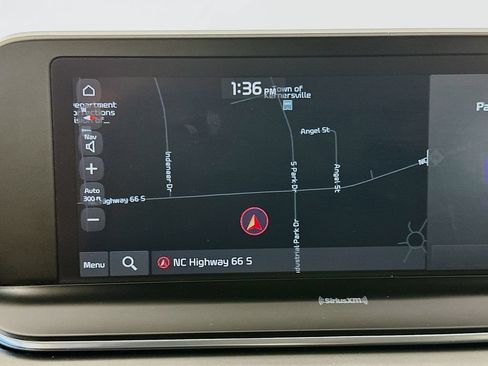Used 2022 Kia Telluride LX AWD/4WD image 19