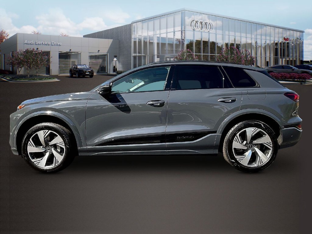 Used 2025 Audi Q6 e-tron Premium Plus w/ Premium Plus AWD/4WD image 4