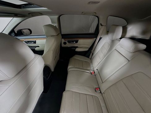 Certified 2018 Honda CR-V Touring image 11