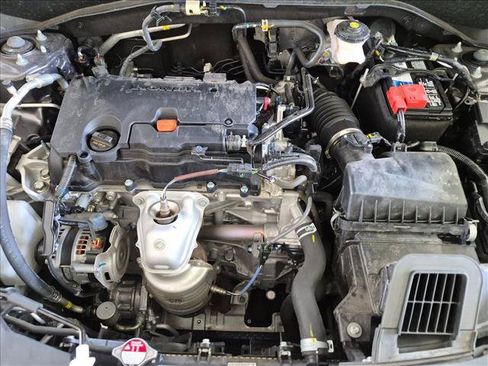 Used 2024 Honda HR-V EX-L image 23