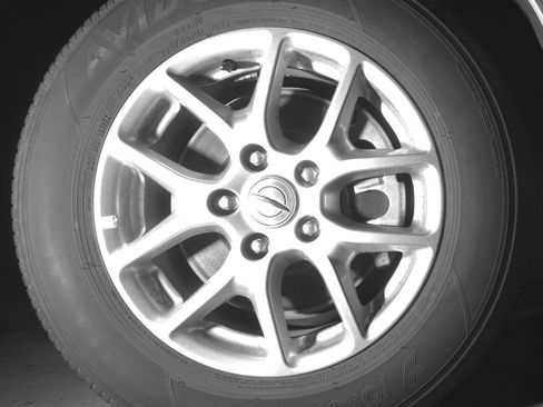 Used 2024 Chrysler Voyager LX image 13