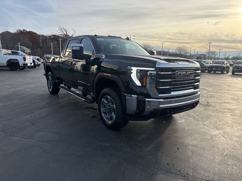 New 2026 GMC Sierra 2500 SLT w/ SLT Premium Package image 4